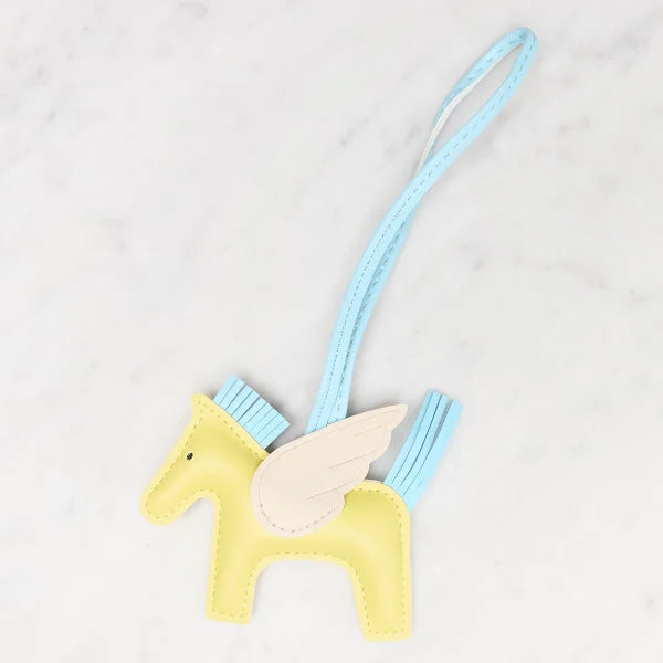 Yellow Pony Cream Wings